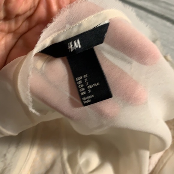 H&M Women’s Top💄💋 - Picture 6 of 7